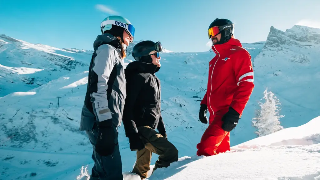 SSTT Skischule Tuxertal im Schnee